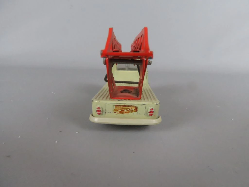 Vintage speelgoed VW brandweerwagen met uitschuifbare ladder