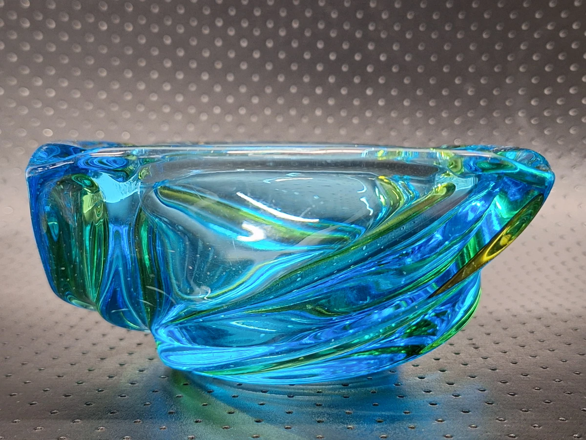 Vintage glazen asbak in Murano-stijl met blauw-groene swirl - foto 3