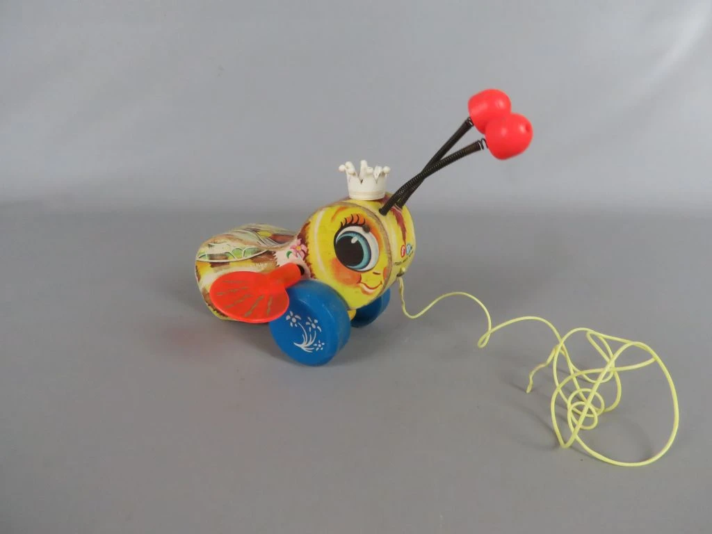 Vintage Fisher Price Queen Buzzy Bee houten trekfiguur