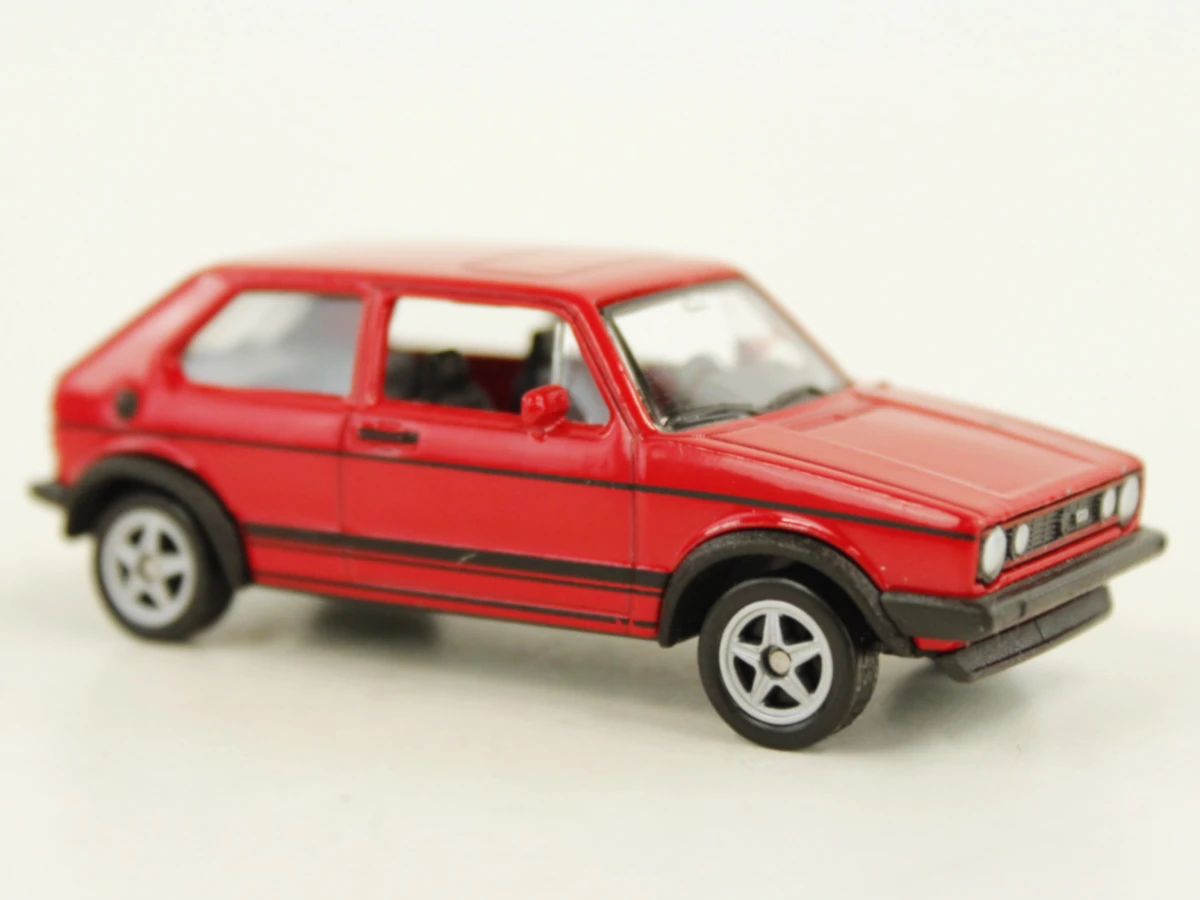 Set van 3 Volkswagen Golf GTI modelauto's