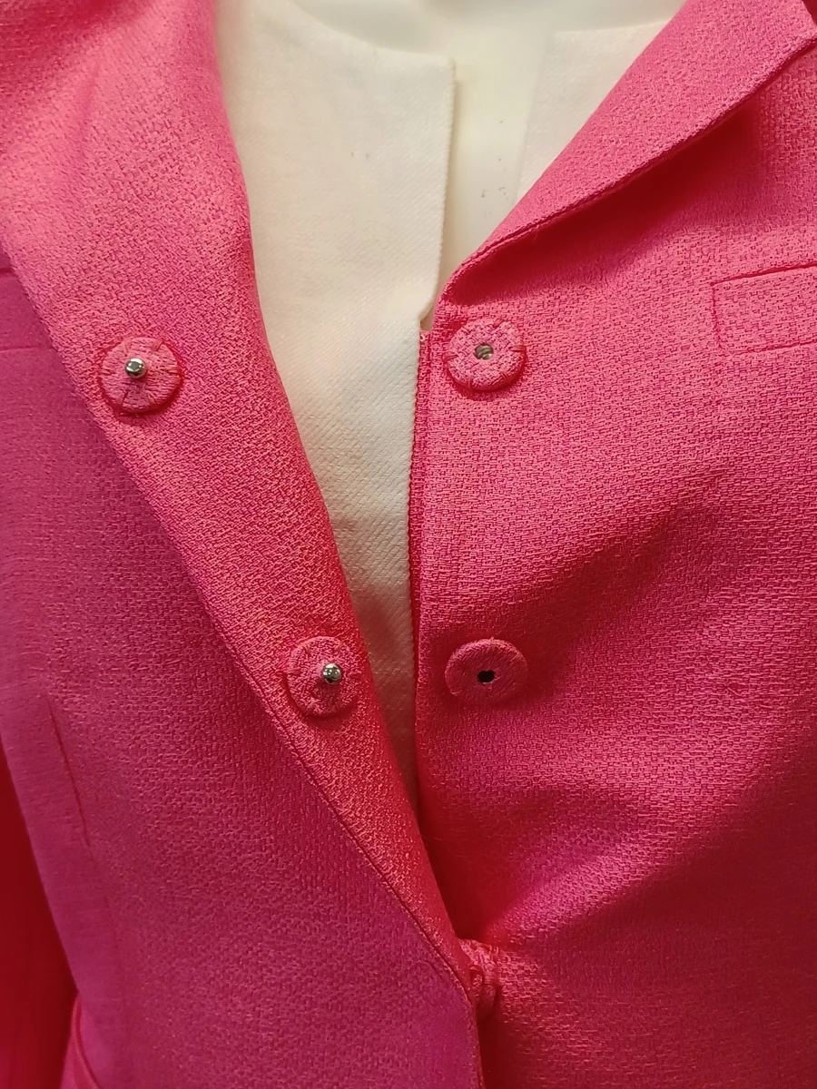 Exclusief NATAN Edition 5 ensemble - Elegante kokerjurk en bijpassende fuchsia blazer - foto 24