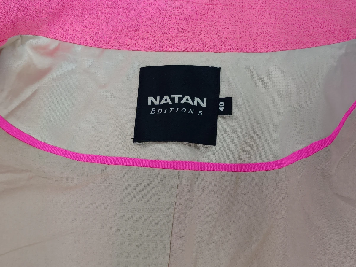 Exclusief NATAN Edition 5 ensemble - Elegante kokerjurk en bijpassende fuchsia blazer - foto 25