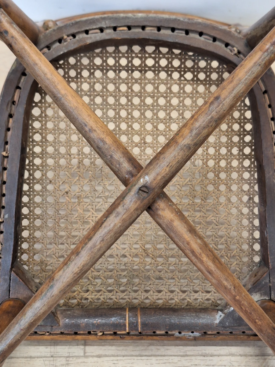 Set van twee antieke Thonet nr. 114 stoelen met rotan zitting - foto 2