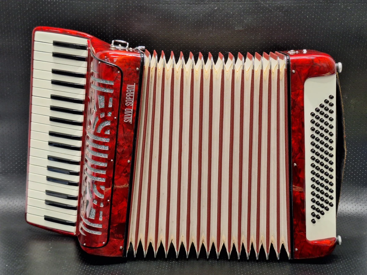 Vintage Silvio Soprani accordeon - 34 toetsen en 80 bassen - Made in Italy - foto 10