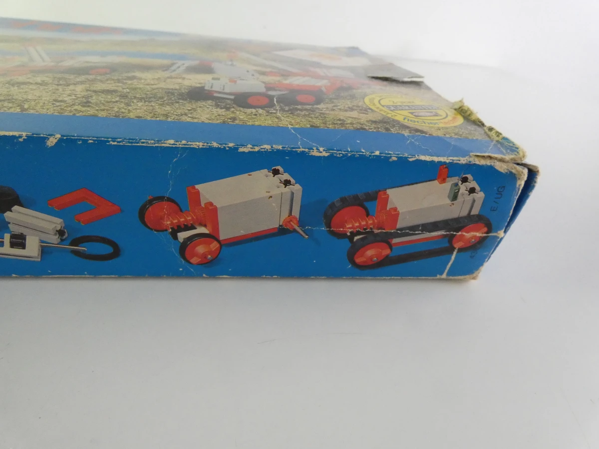 Vintage Fischertechnik 50 + Mot1 & Model 446 constructieset