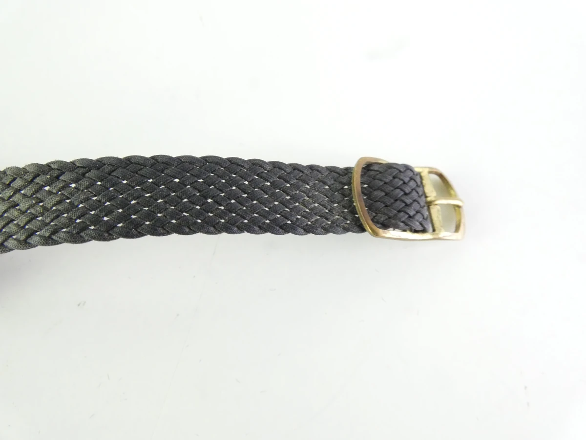 Omega Dameshorloge met gevlochten band