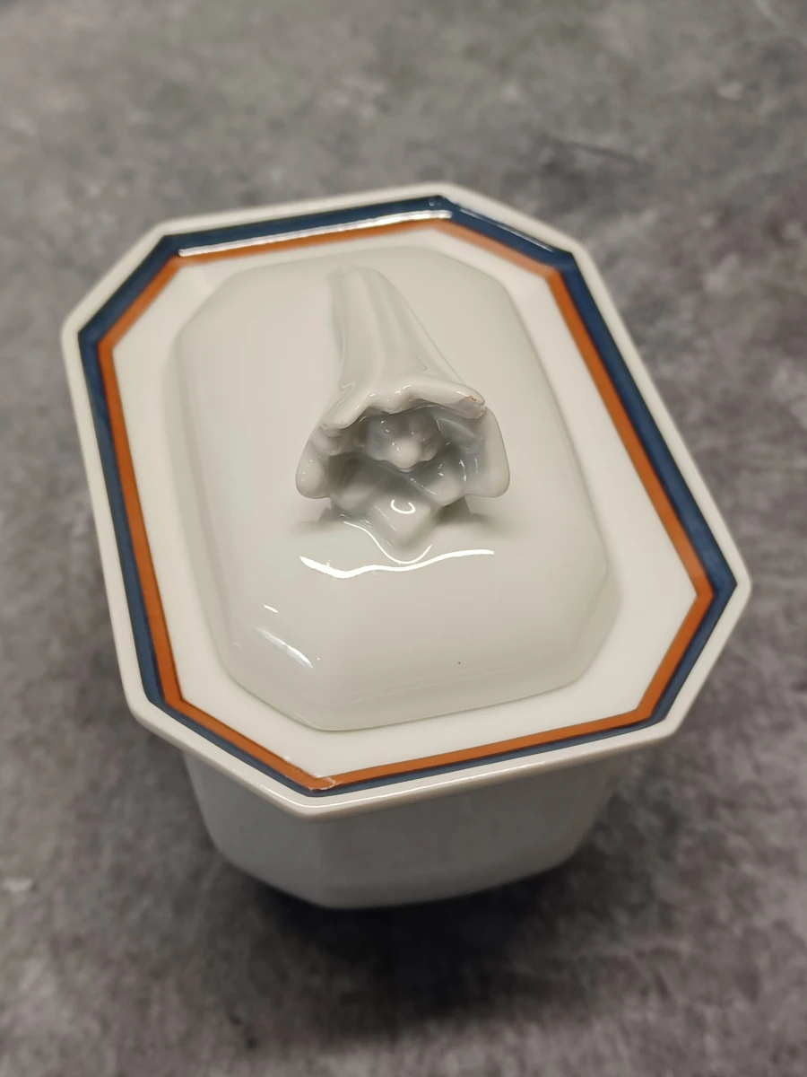 59-delig Octagonaal porseleinen servies met stijlvolle rand - foto 15