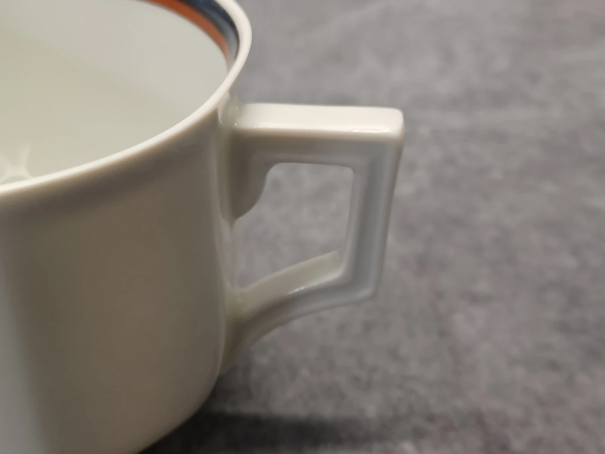 59-delig Octagonaal porseleinen servies met stijlvolle rand - foto 12