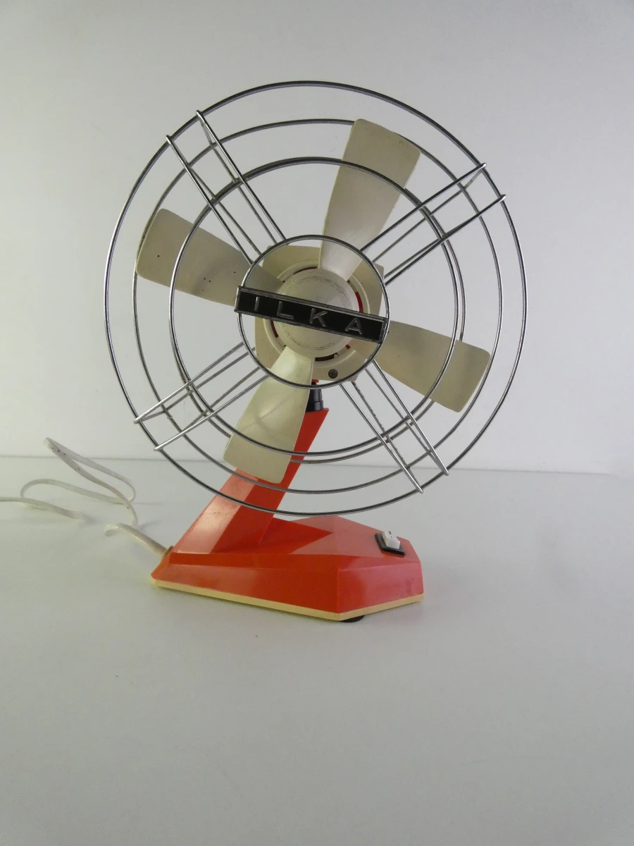 Vintage oranje elektrische tafelventilator ILKA