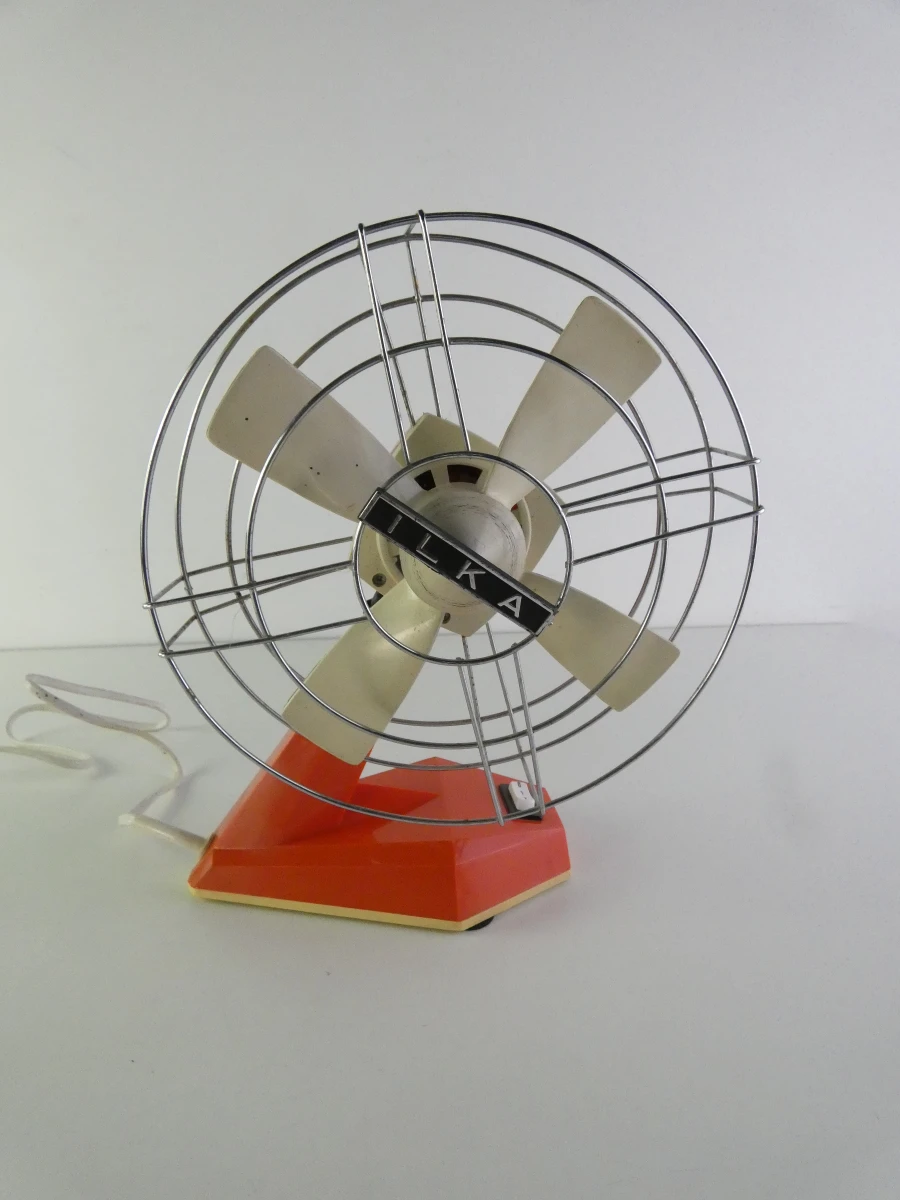 Vintage oranje elektrische tafelventilator ILKA