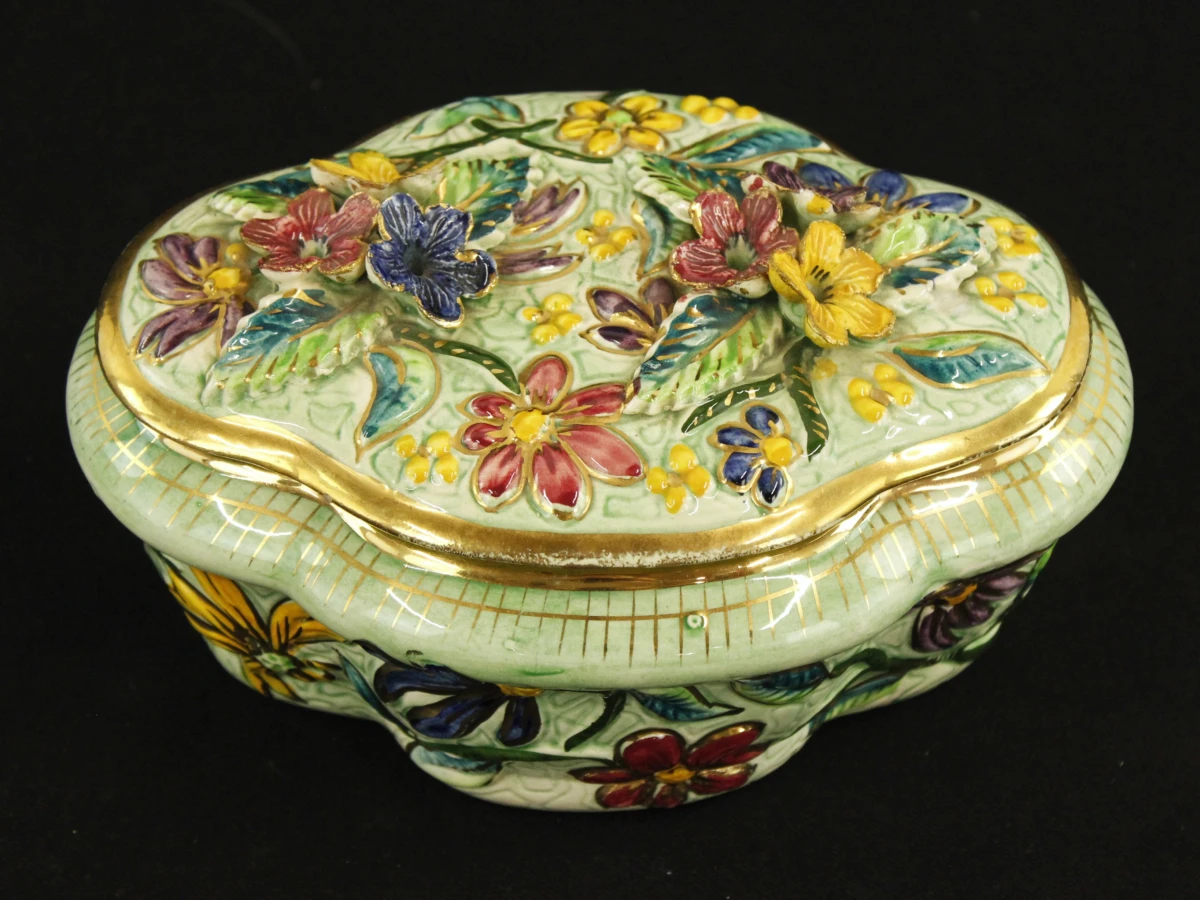 Hubert Bequet vintage Majolica/Barbotine keramisch juwelendoosje 1950