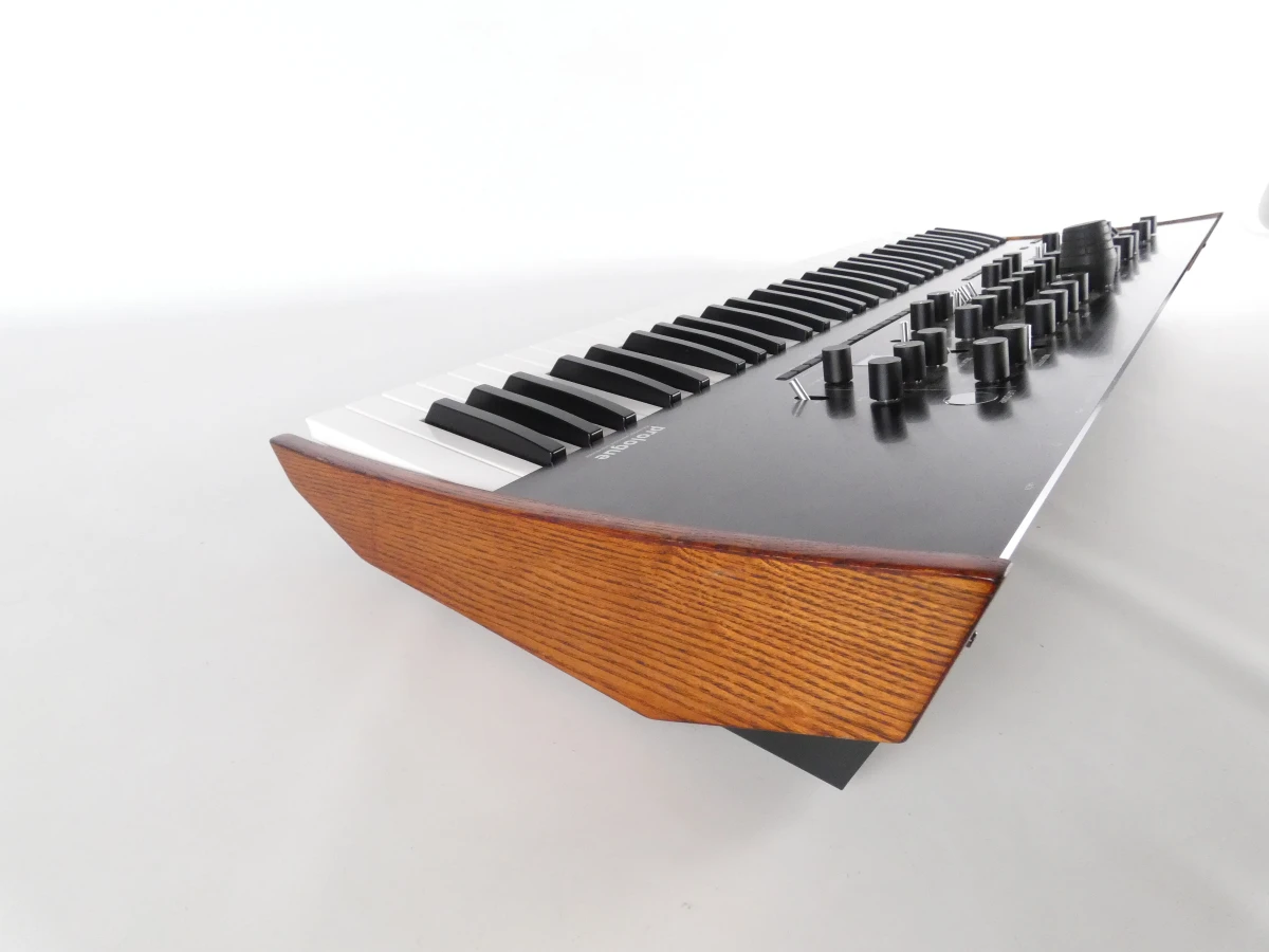 Korg Prologue 16 polyfone analoge synthesizer