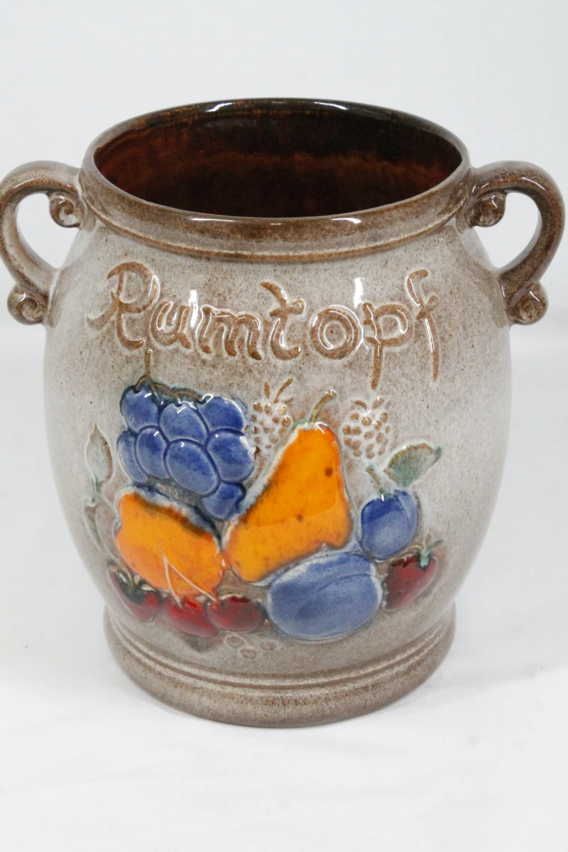 Vintage keramische Rumtopf pot met fruitdecoratie
