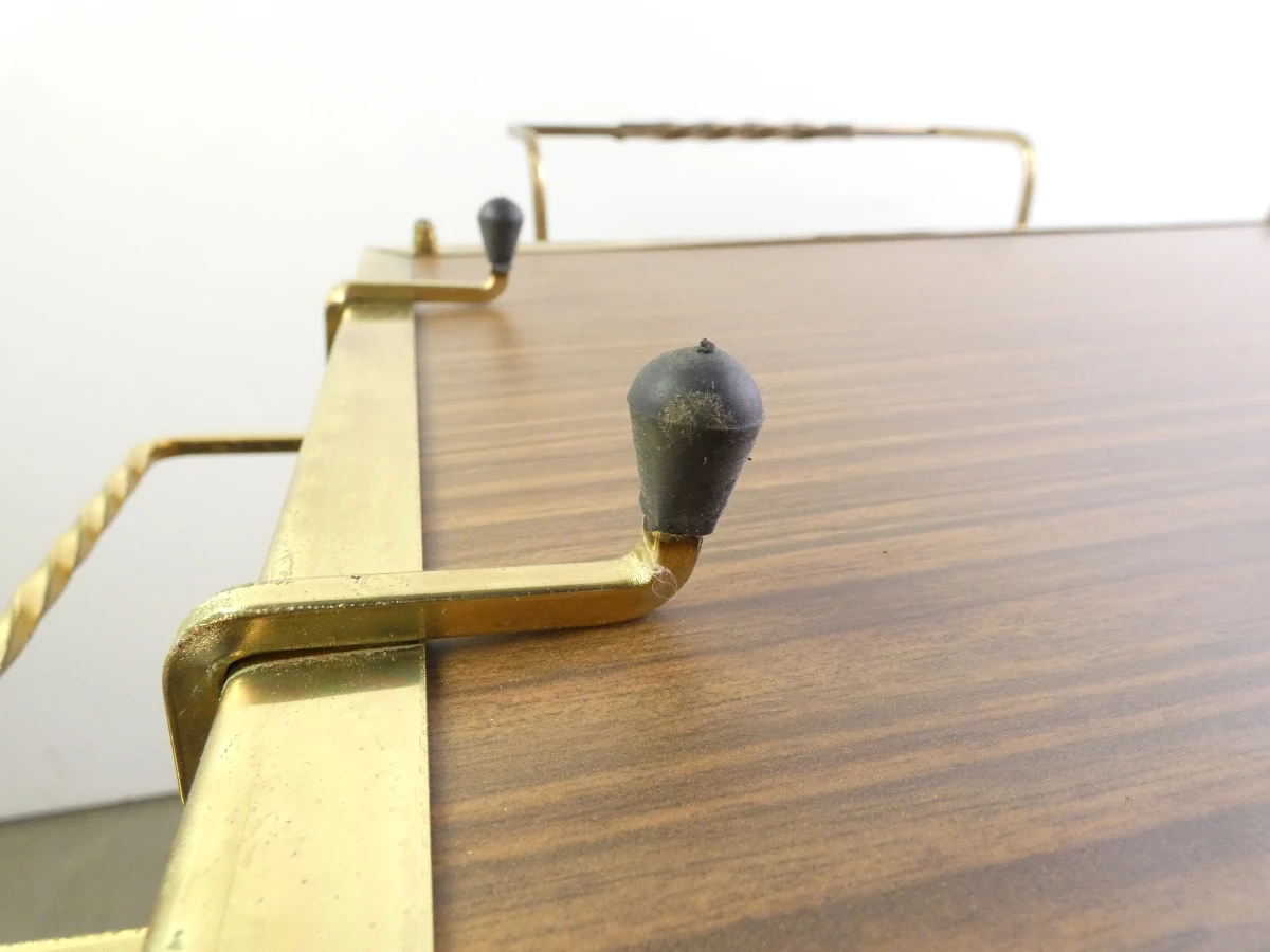 Vintage metalen barwagen met plateau