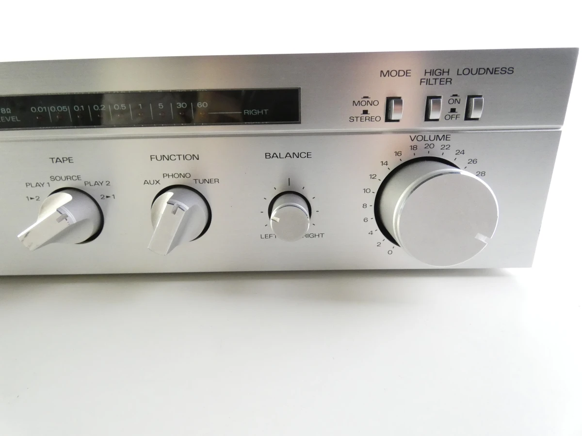 Sanyo stereo geïntegreerde versterker DCA 3510