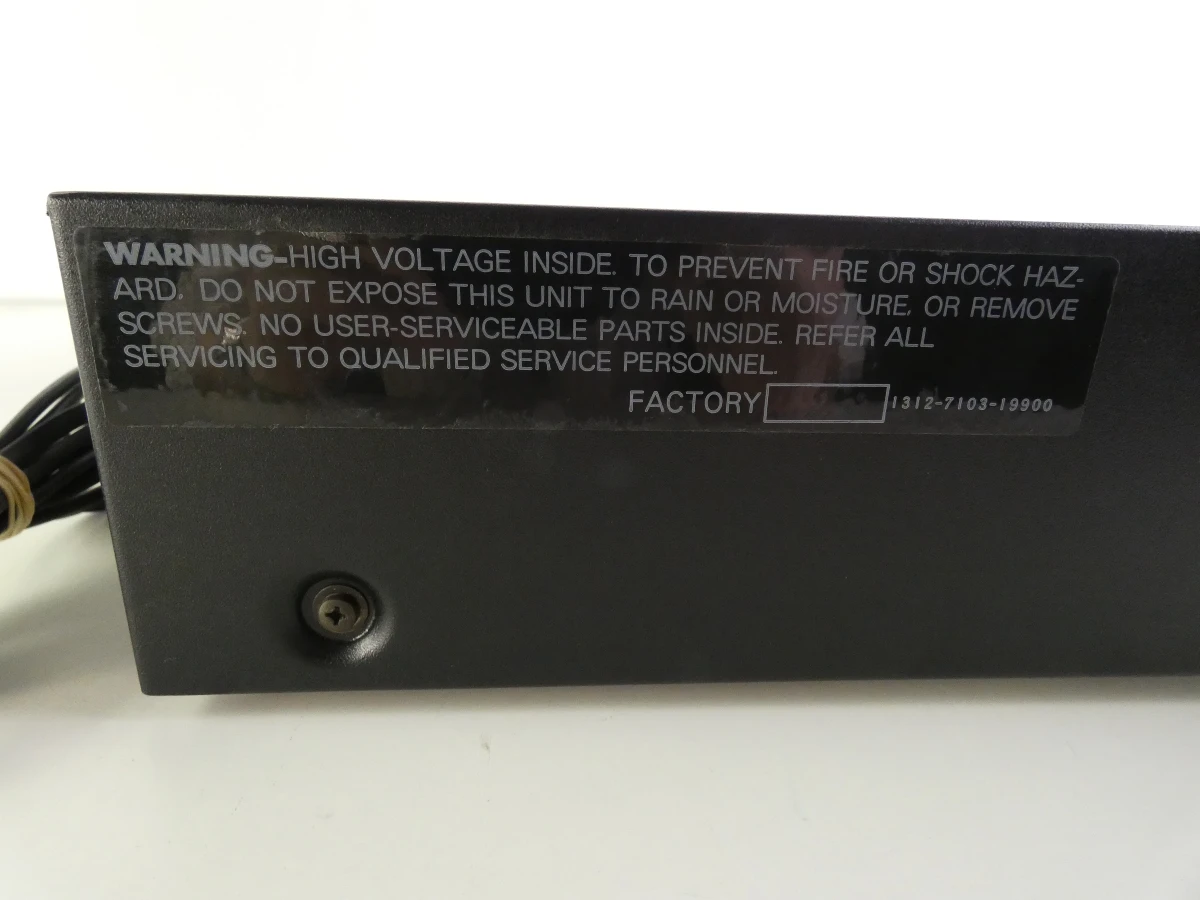 Sanyo stereo geïntegreerde versterker DCA 3510