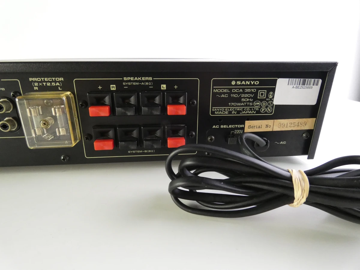 Sanyo stereo geïntegreerde versterker DCA 3510