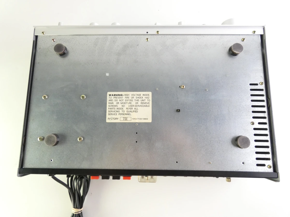 Sanyo stereo geïntegreerde versterker DCA 3510
