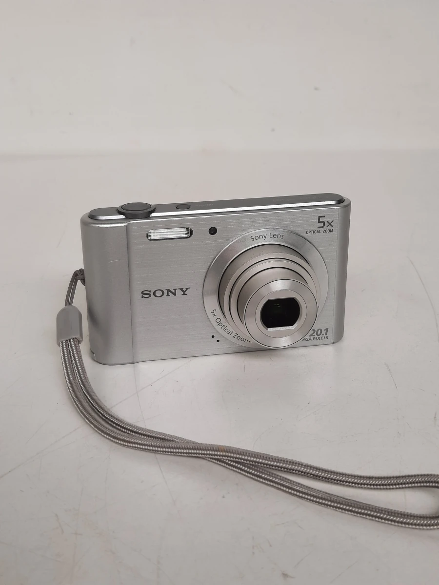 Compacte Zilveren Sony Cyber-shot DSC-W800 + Oplader & Tasje – 20.1 Megapixel
