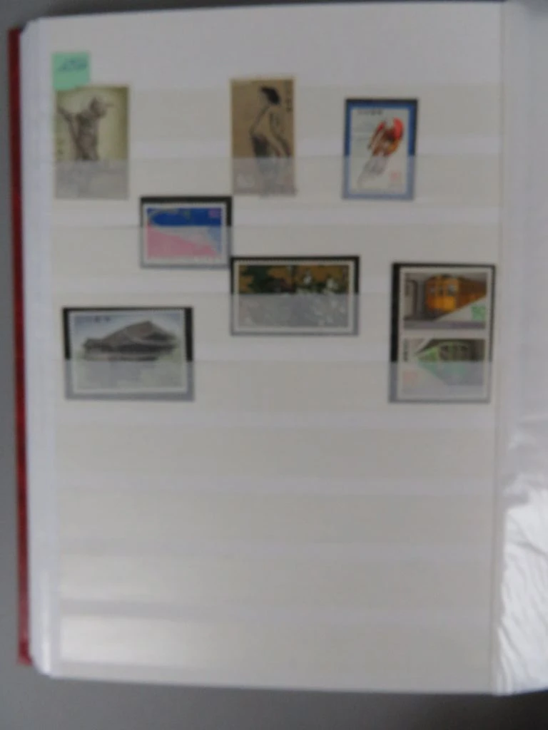 Postzegelverzameling Japan in rode album