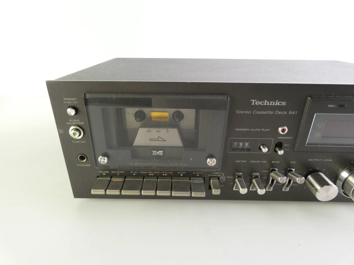 Technics Stereo Cassette Deck RS-641 cassette speler