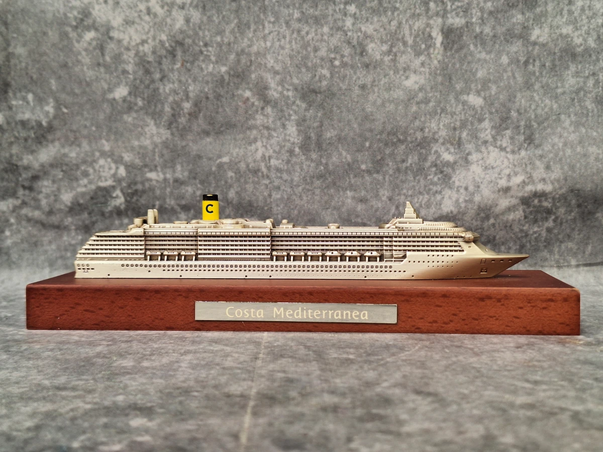 Set van 5 Costa Cruises scheepsmodellen - metaal op houten sokkel - Made in Italy (1) - foto 12