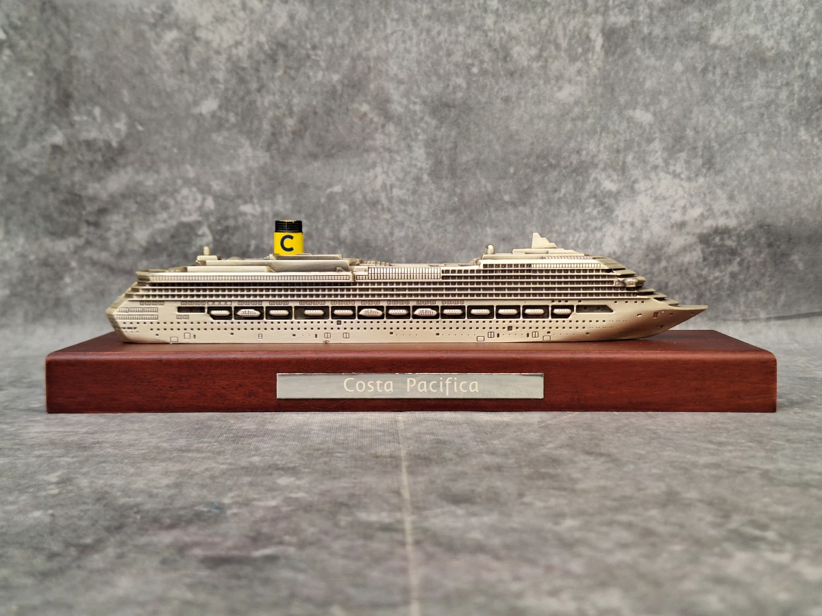 Set van 5 Costa Cruises scheepsmodellen - metaal op houten sokkel - Made in Italy (1) - foto 4