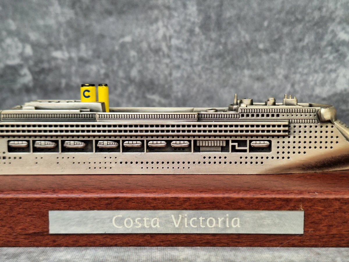 Set van 5 Costa Cruises scheepsmodellen - metaal op houten sokkel - Made in Italy (2) - foto 8