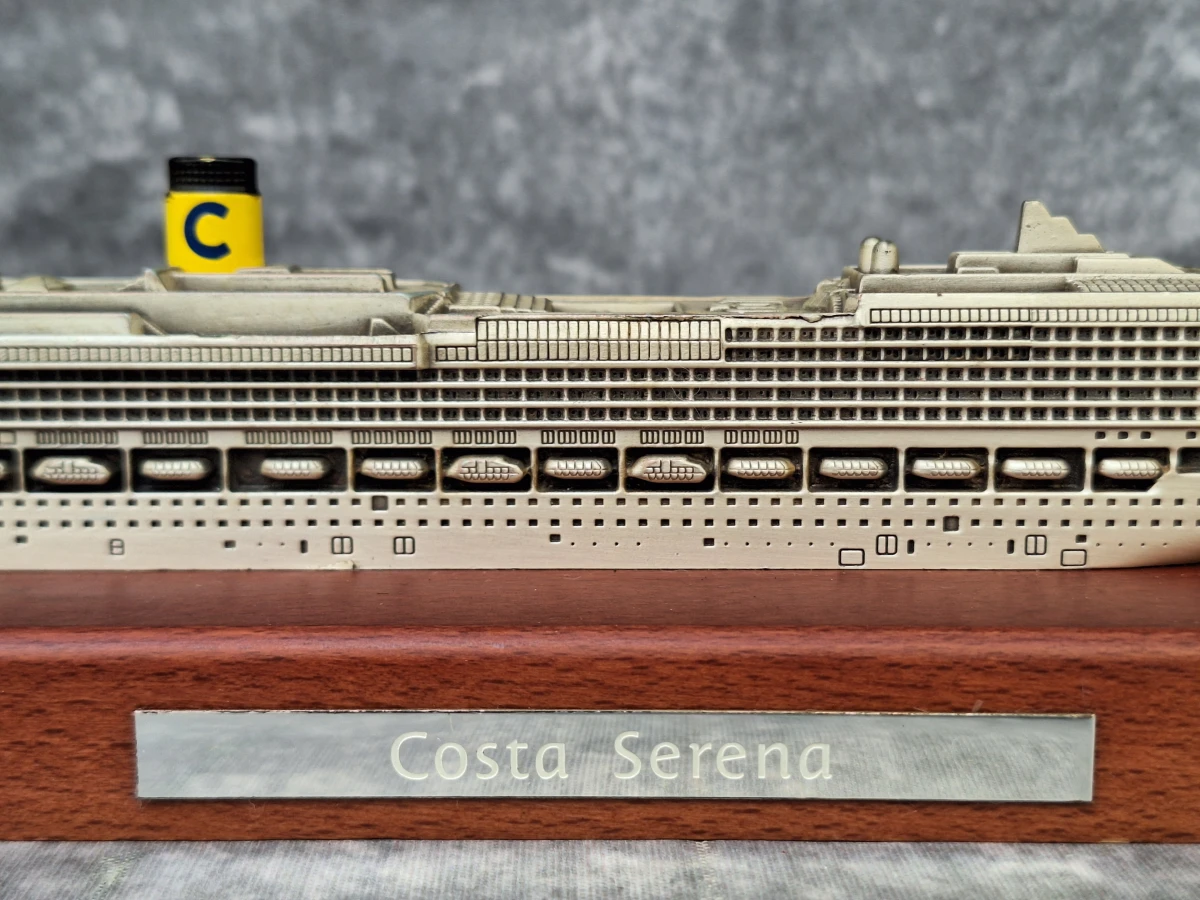 Set van 5 Costa Cruises scheepsmodellen - metaal op houten sokkel - Made in Italy (2) - foto 6