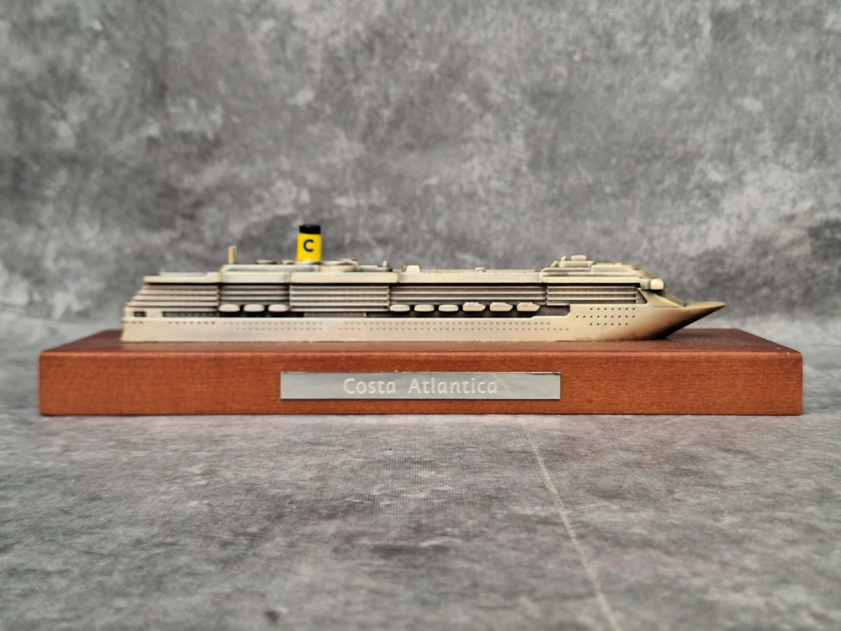 Set van 5 Costa Cruises scheepsmodellen - metaal op houten sokkel - Made in Italy (2) - foto 3