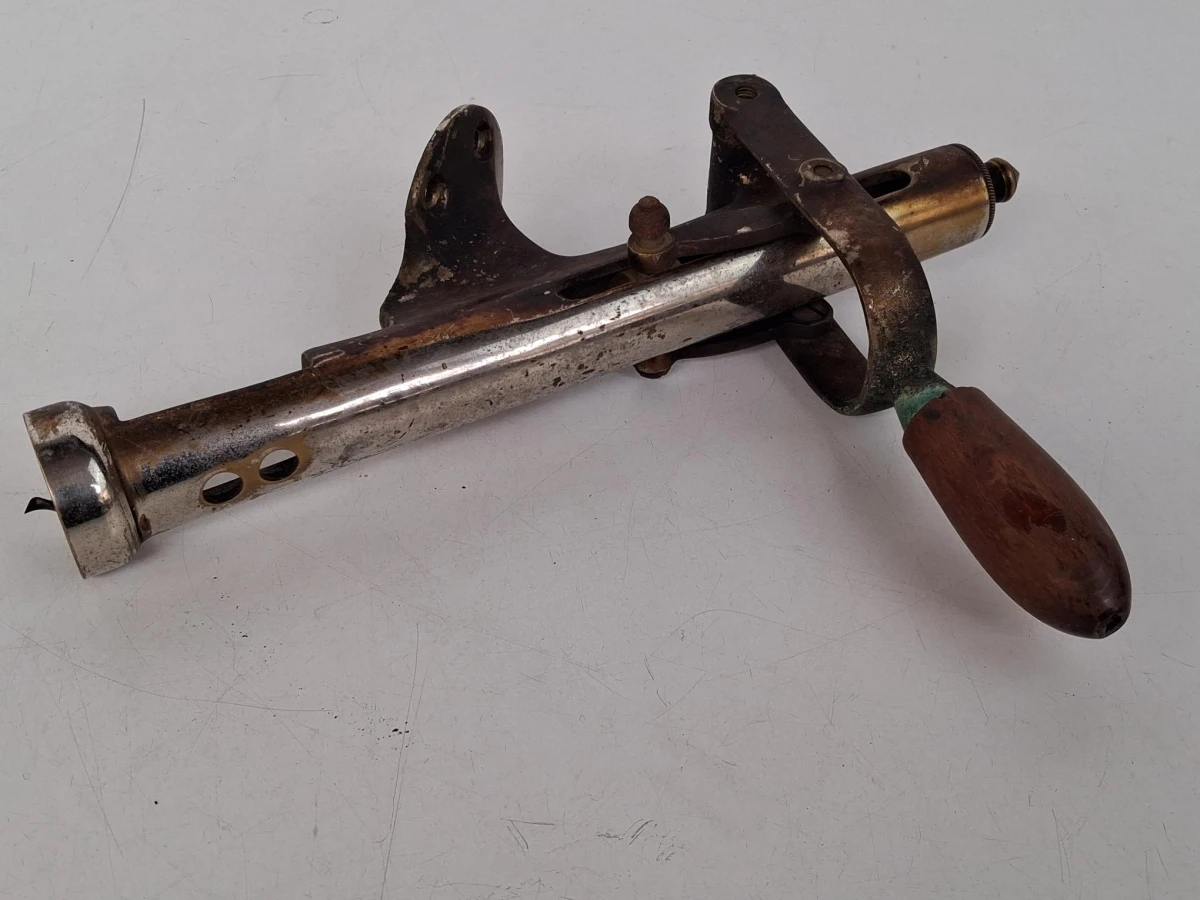 Antieke 'Rapid' tafelmodel kurkentrekker