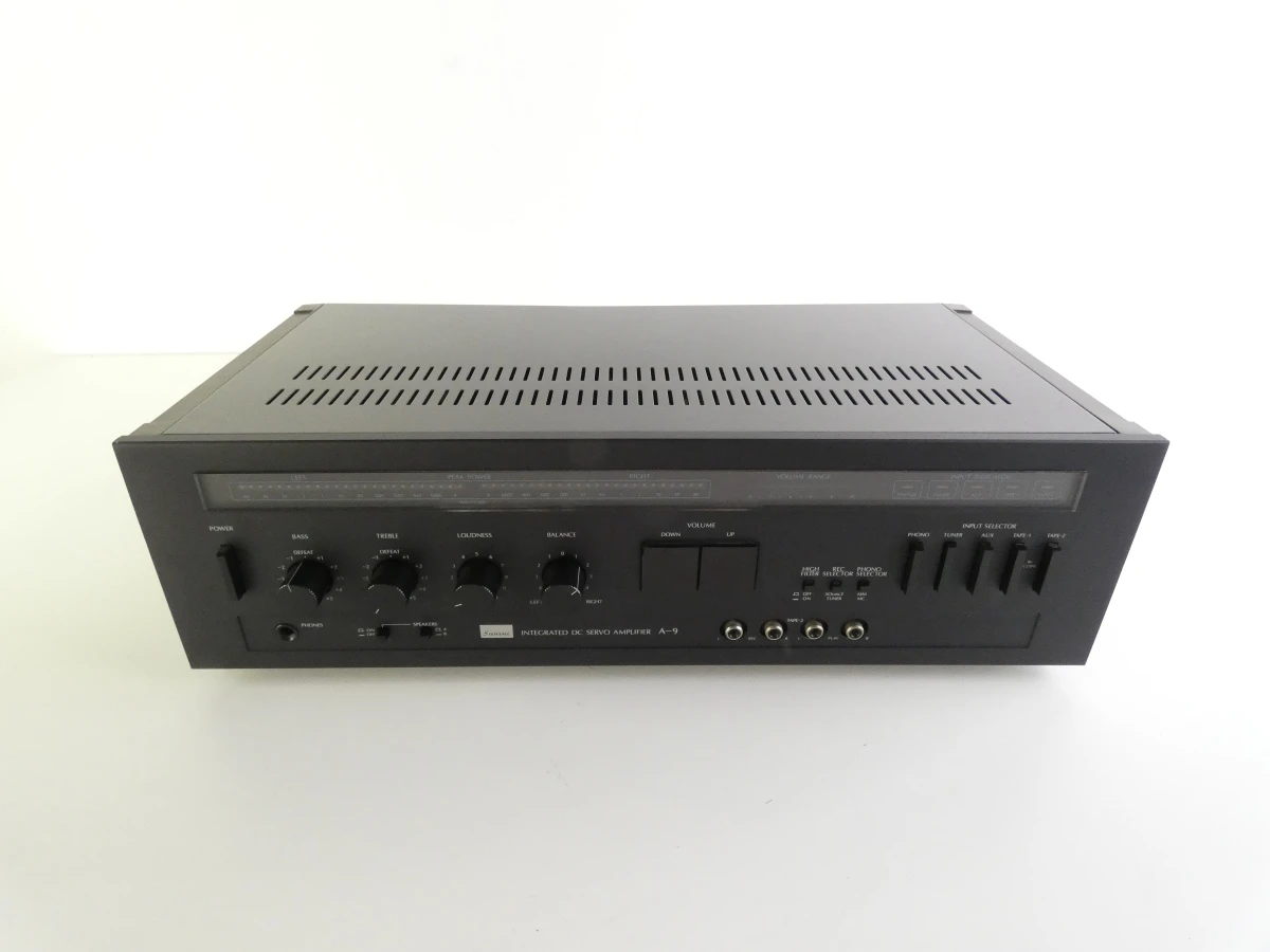 Sansui A-9 Integrated DC Servo Amplifier