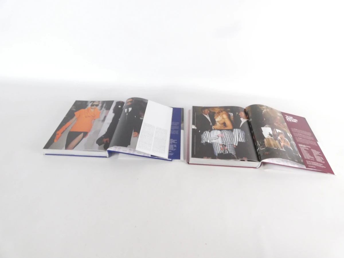 Boek 100 Contemporary Fashion Designers, 2-delig