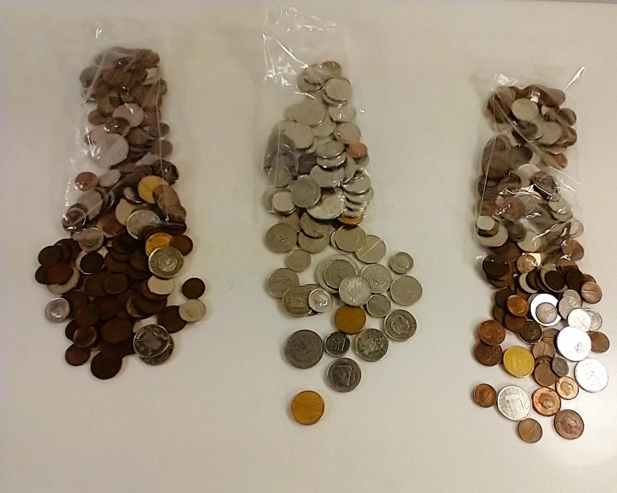 Lot van wereldmunten en Nederlandse guldens - foto 2