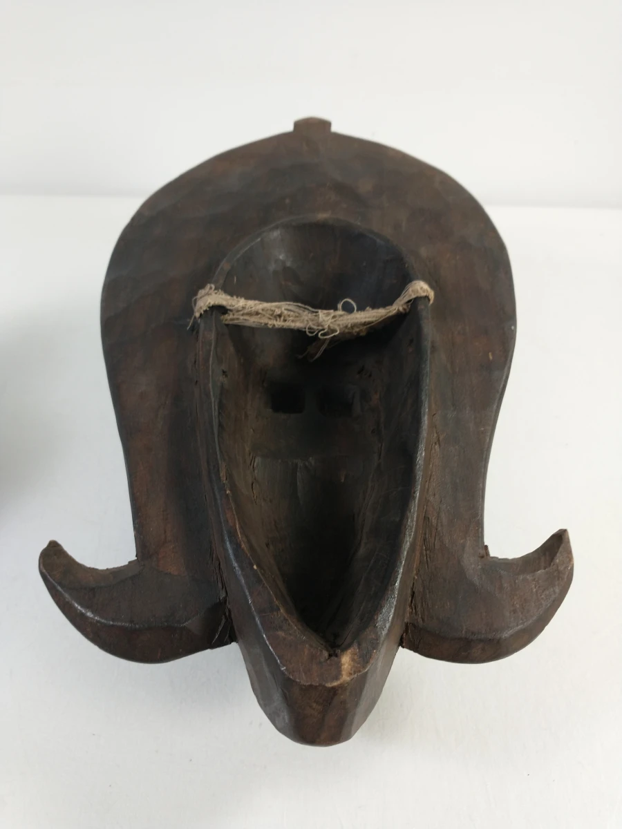 Lot van 3 Afrikaanse houten maskers - foto 3