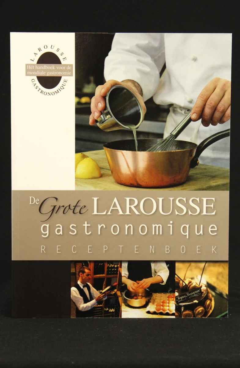 De Grote Larousse Gastronomique kookboeken  set met medewerkng van het comité gastronomique onder leiding van Joël Robuchon Kosmos uitgevers Utrecht/Antwerpen