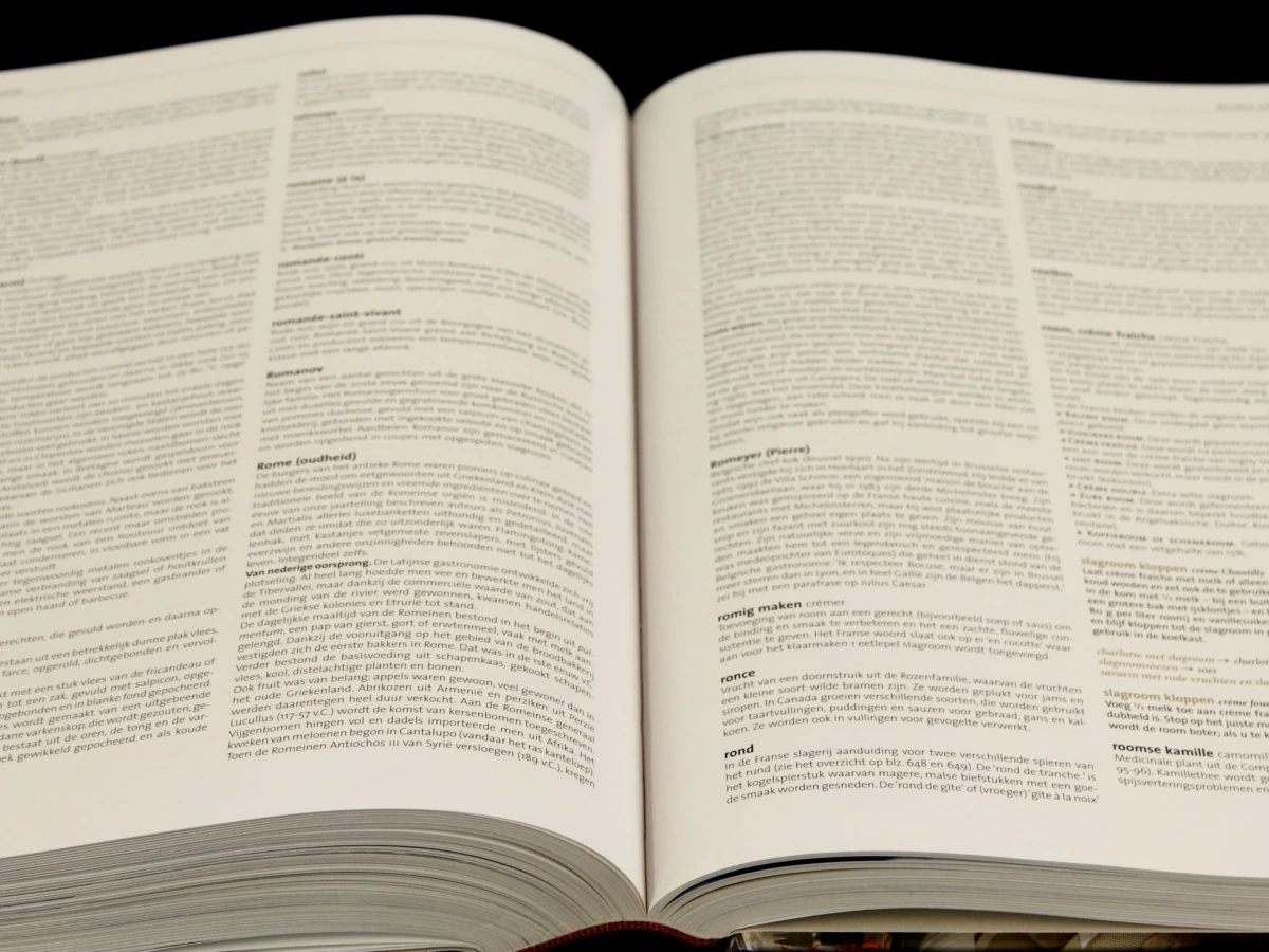 De Grote Larousse Gastronomique kookboeken  set met medewerkng van het comité gastronomique onder leiding van Joël Robuchon Kosmos uitgevers Utrecht/Antwerpen