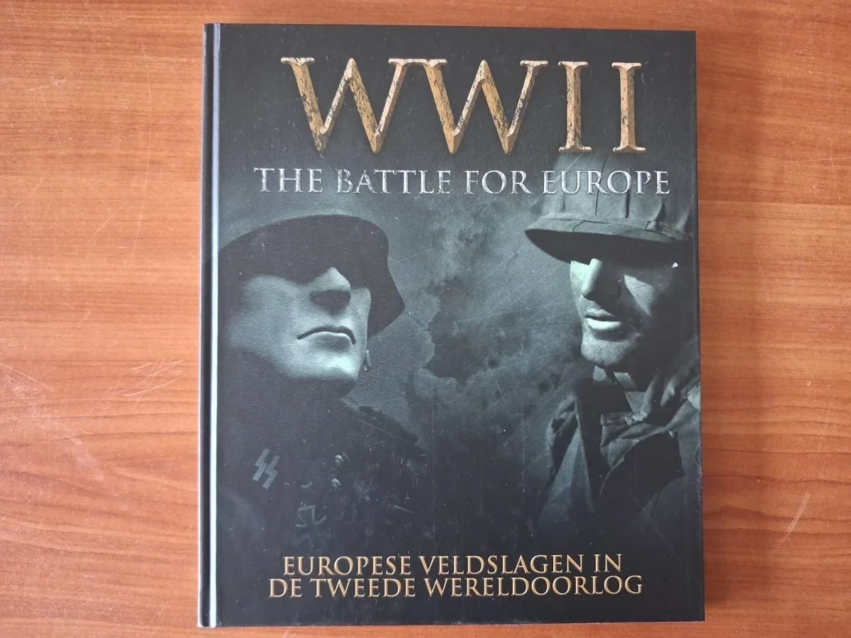 WWII The Battle for Europe - 12 DVD collectie met boek