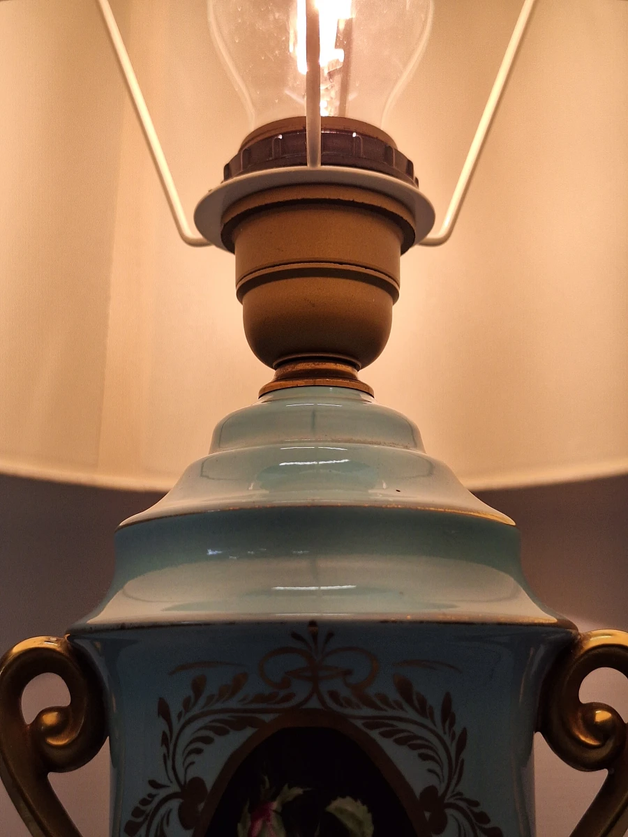 Vintage porseleinen tafellamp met rozen – Sèvres-stijl - foto 8