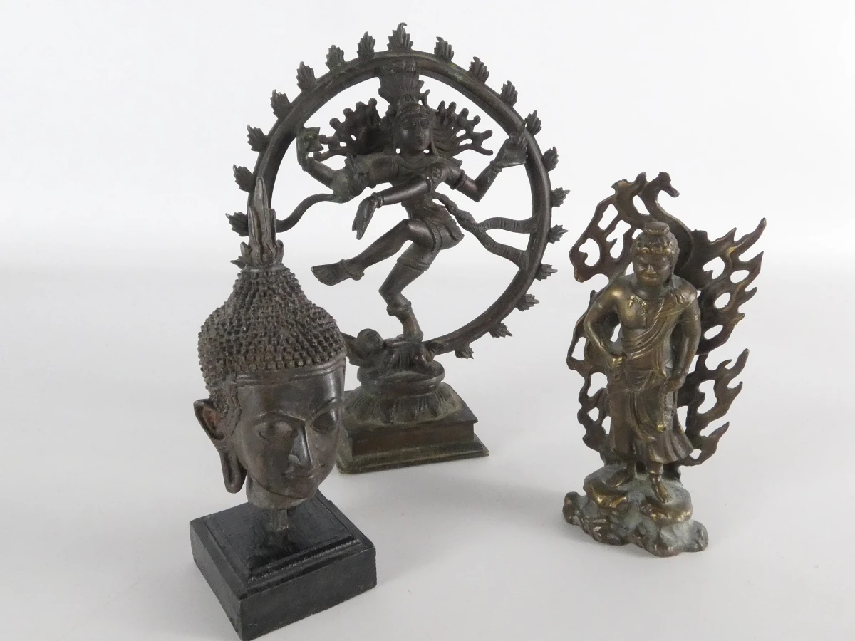 Set van 3 bronzen Aziatische beelden