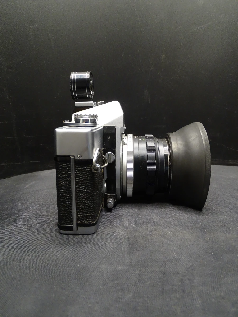 2 analoge Minolta fototoestellen