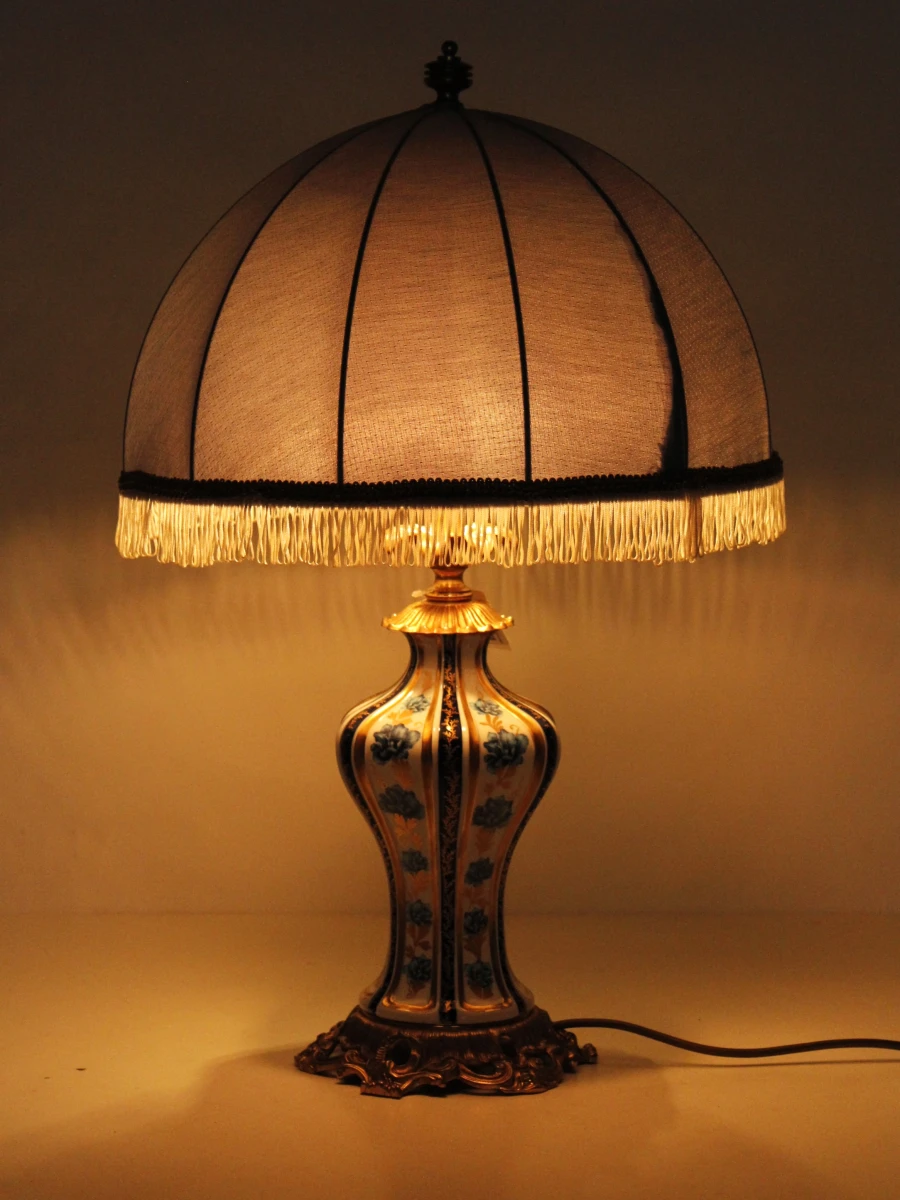 Mangani Firenze set van twee vintage slaapkamerlampen (1970-1979)