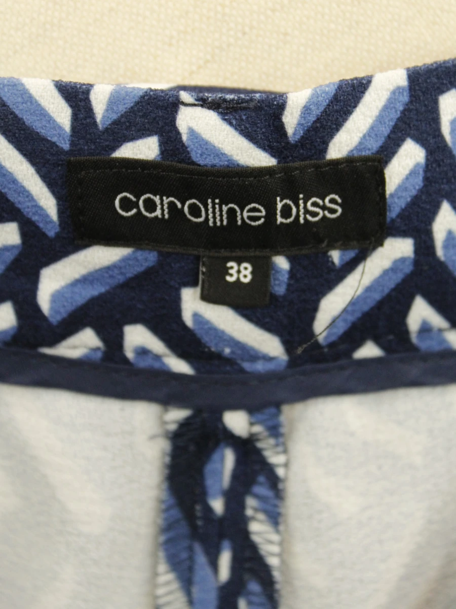 Caroline Biss – elegante wijde pantalon met grafische print en ceintuur