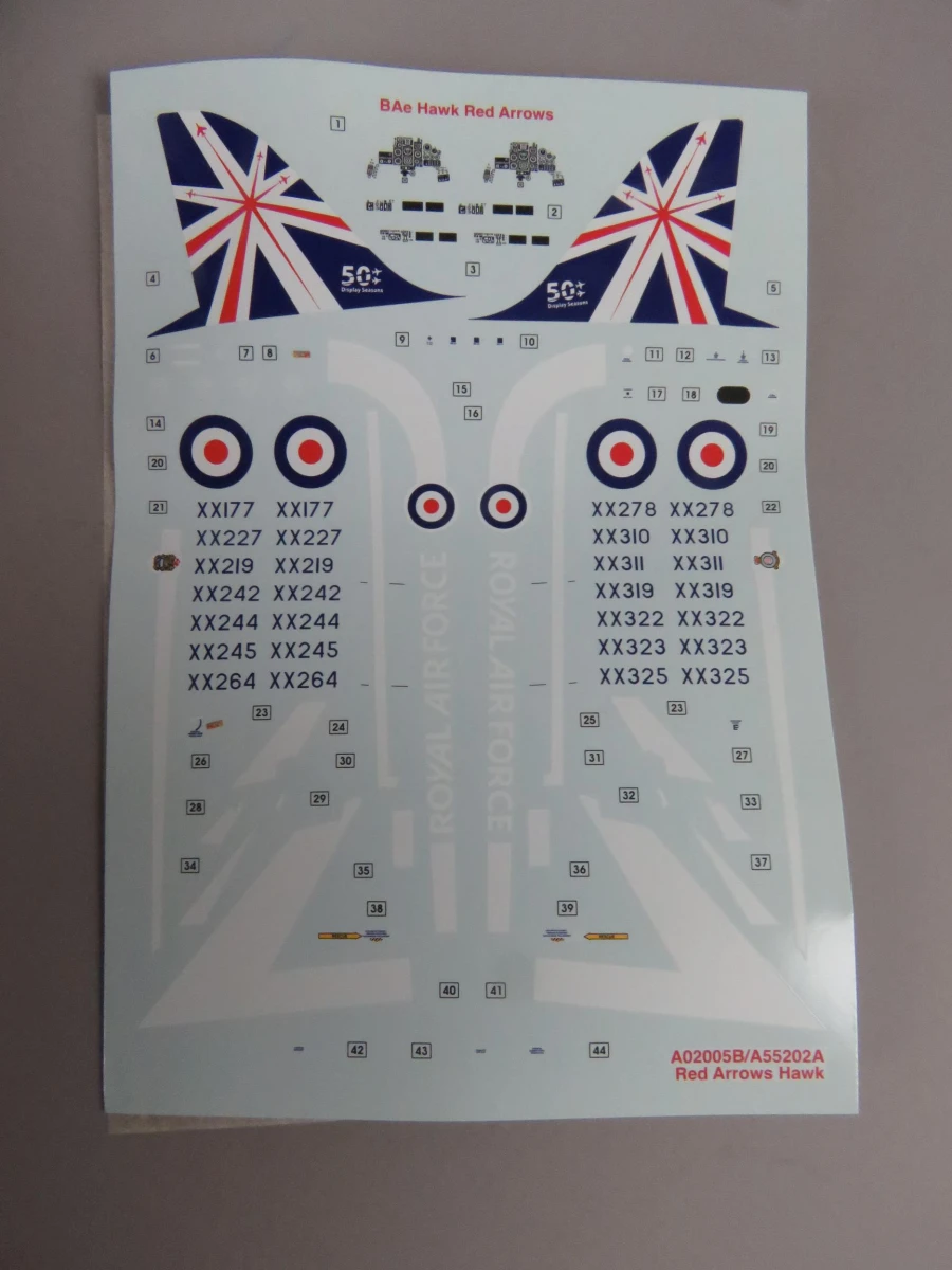 Airfix modelbouw RAF Red Arrows Hawk