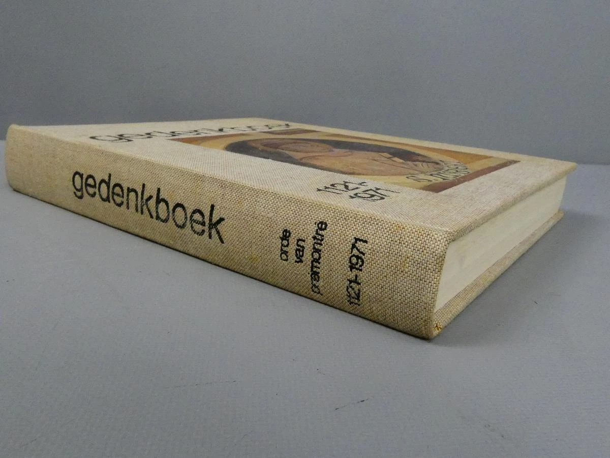 Vintage Gedenkboek 1121-1971