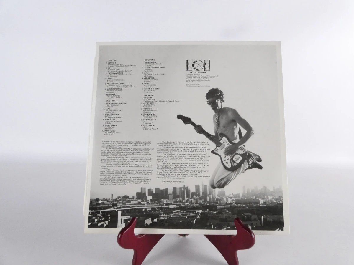 Vinyl dubbelalbum 'One Giant Leap' uit 1983