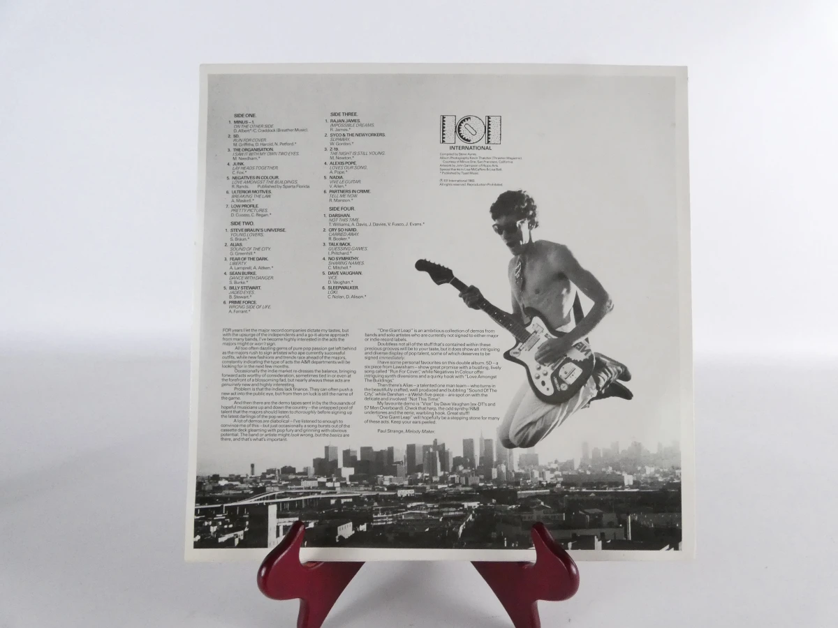 Vinyl dubbelalbum 'One Giant Leap' uit 1983
