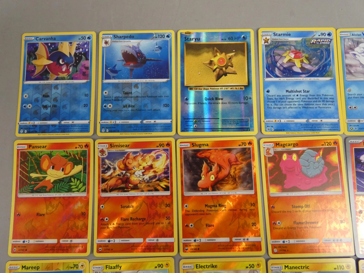 Grote Pokémon Kaartencollectie met Accessoires
