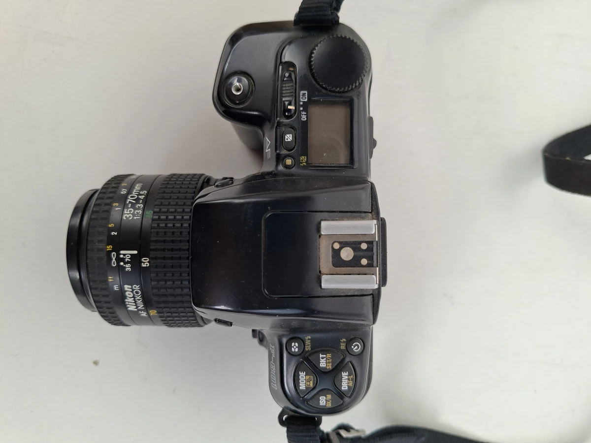 📸 Nikon F-601 AF Analoge Camera + 35-70mm Lens (Inclusief Batterij) 📸 - foto 3