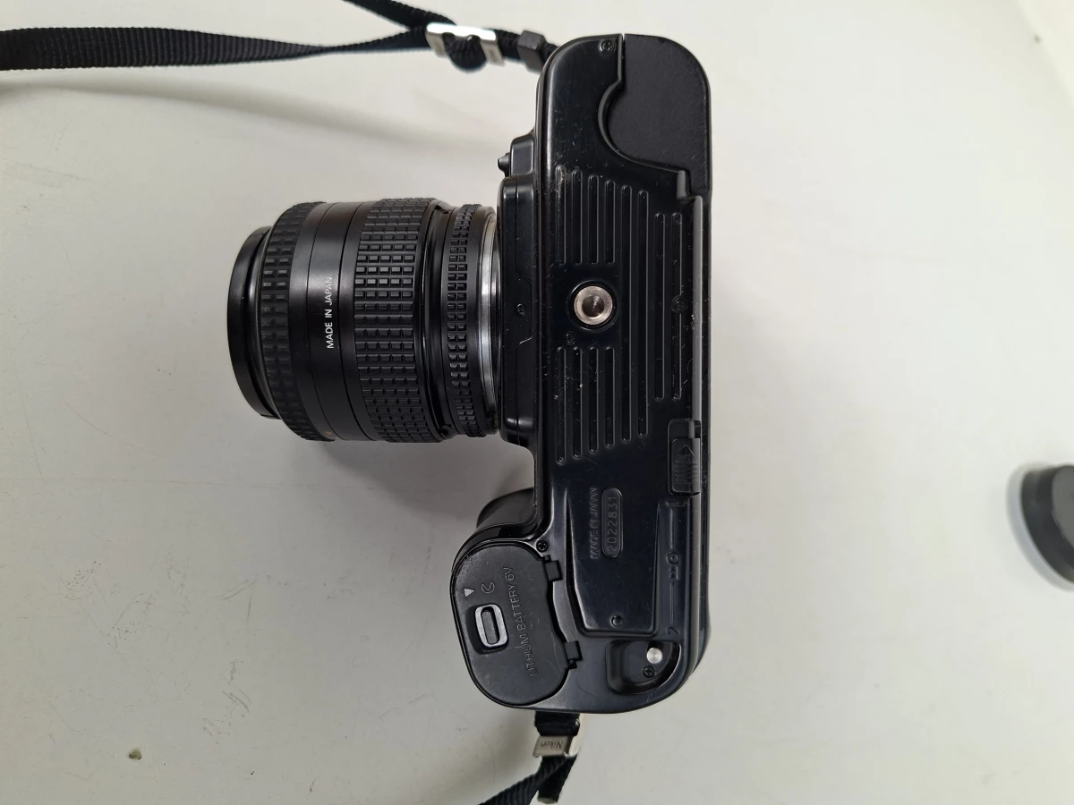 📸 Nikon F-601 AF Analoge Camera + 35-70mm Lens (Inclusief Batterij) 📸 - foto 5